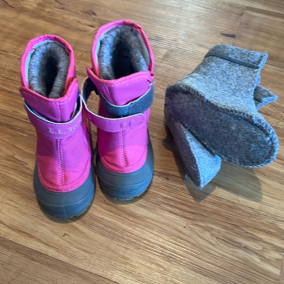 LL Bean winter boots with extra liners - Picture 1 of 3